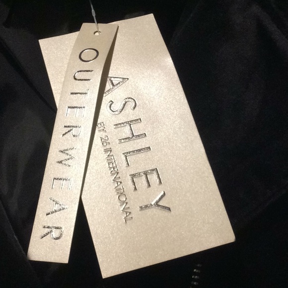 Ashley International black velvet moto jacket - Picture 7 of 8